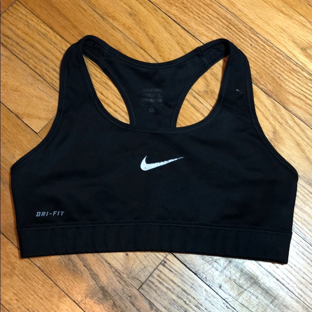 Nike dri-fit sports bra
